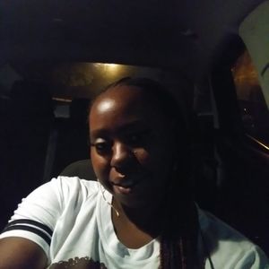 Meet your Posher, Renee